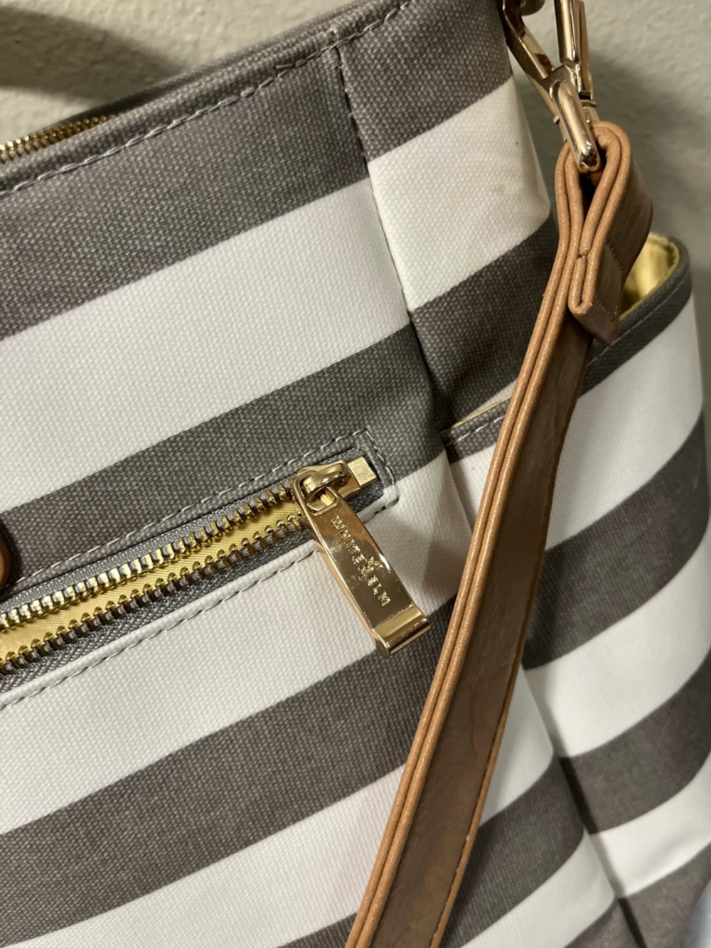 White Elm Aquila Tote Gray White Striped Canvas Diaper Work Bag Crossbody - Picture 4 of 16